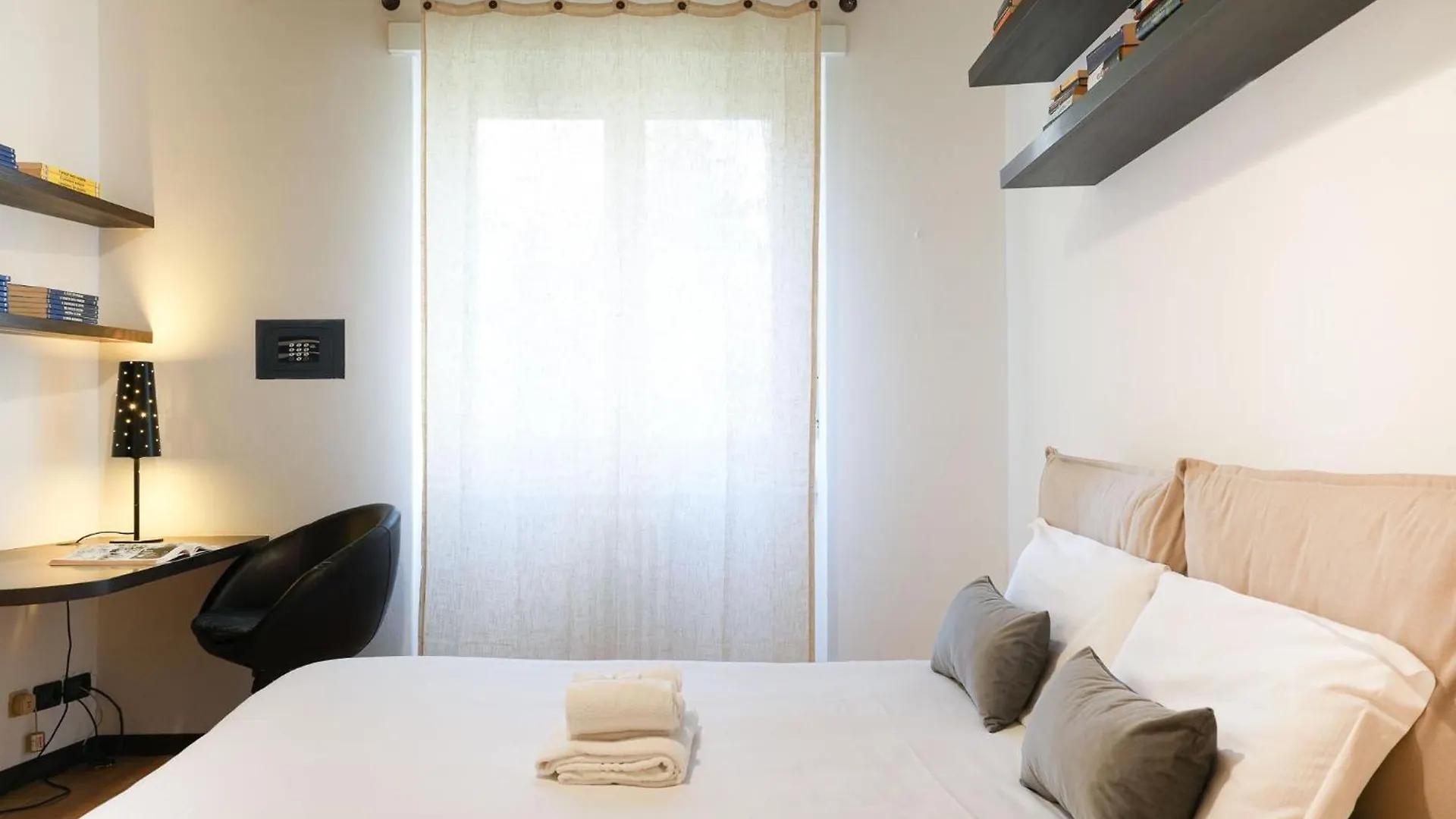 Linate Airport House Apartment Milan